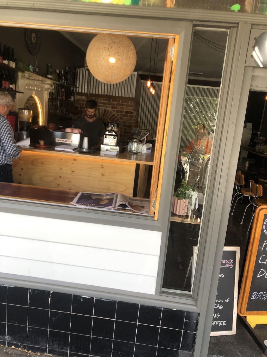 Frank and Kennys | cafe | 20 Wembley Ave, Yarraville VIC 3013, Australia | 0439075207 OR +61 439 075 207