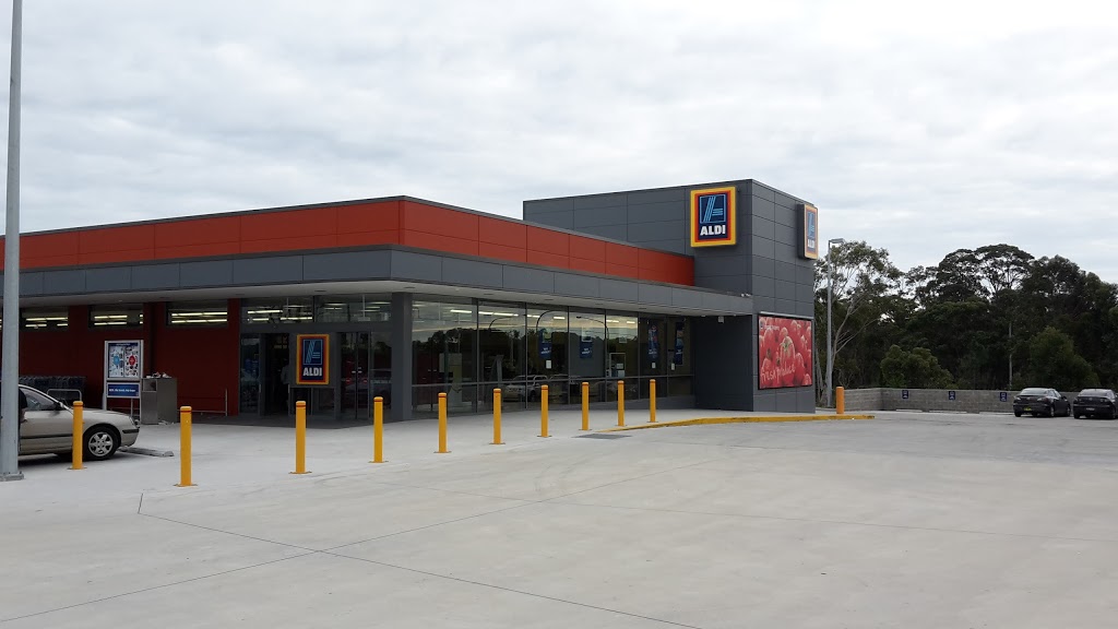 ALDI Blue Haven | supermarket | Blue Haven Rd &, Roper Rd, Blue Haven NSW 2262, Australia