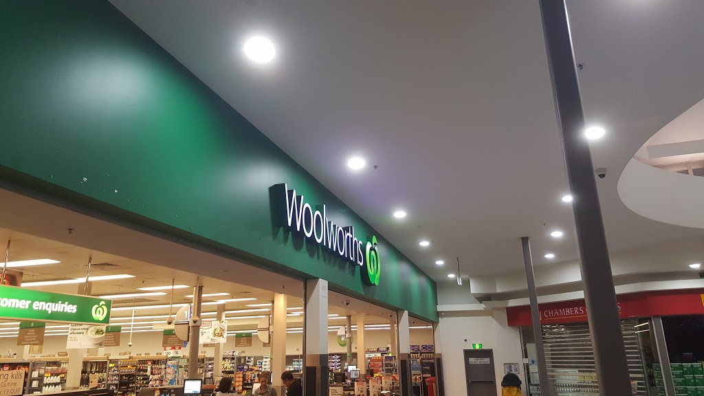 Woolworths Campbelltown Marketfair | supermarket | Campbelltown Marketfair, Cnr Tindall & Kellicar &, Narellan Rd, Campbelltown NSW 2560, Australia | 0246469318 OR +61 2 4646 9318