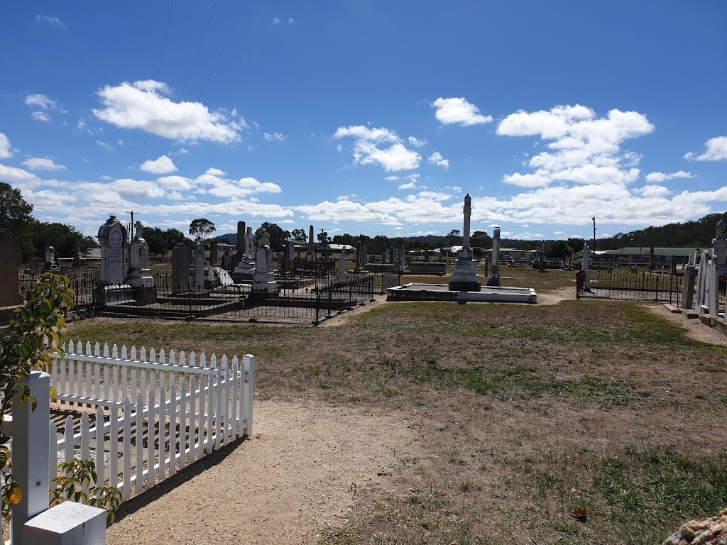 Uralla Cemetery | 1 Phillip Ave, Uralla NSW 2358, Australia