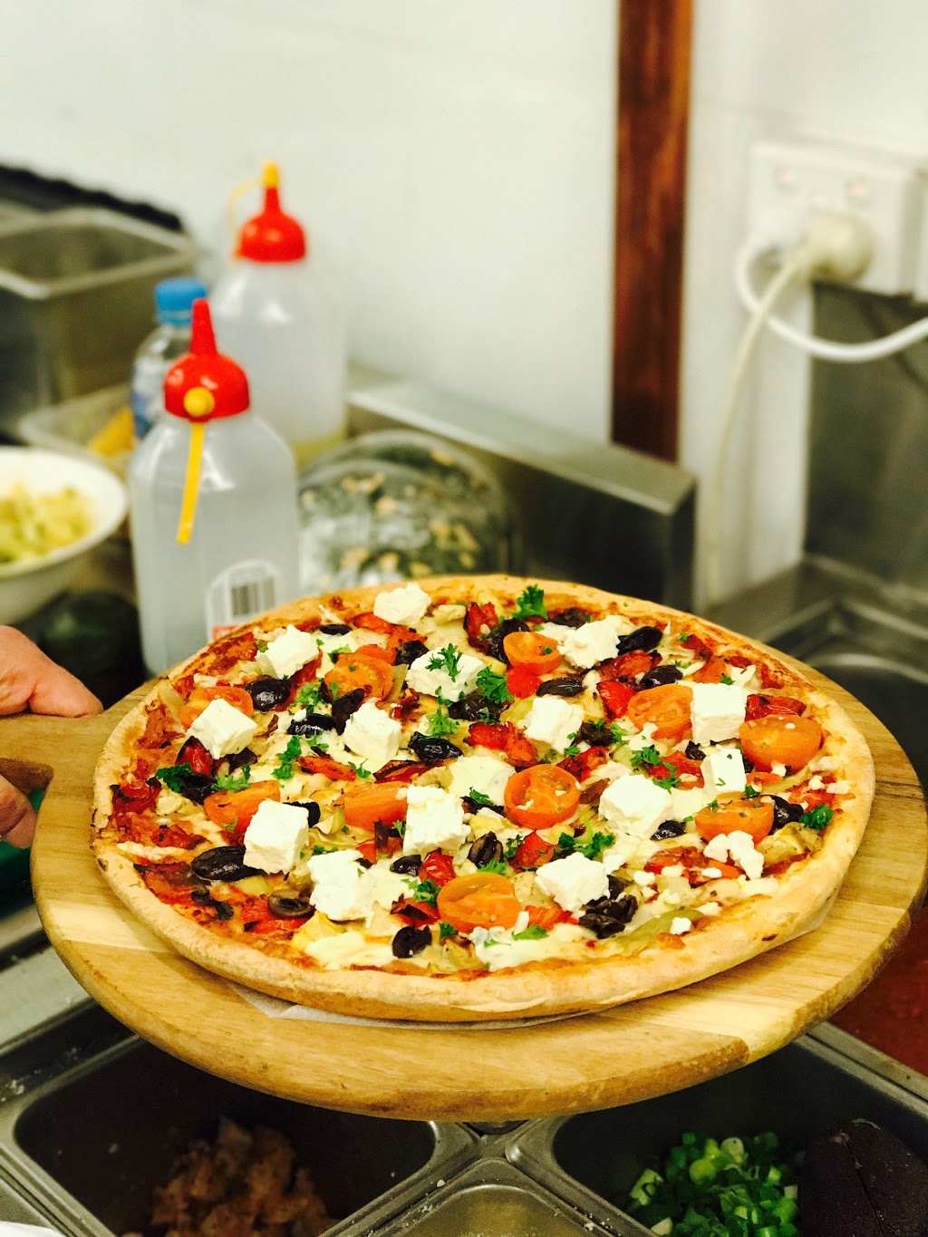 Smokin Joe’s Pizza & Grill - Roxburgh Park | meal takeaway | Shop G045/250 Somerton Rd, Roxburgh Park VIC 3064, Australia | 0393080400 OR +61 3 9308 0400