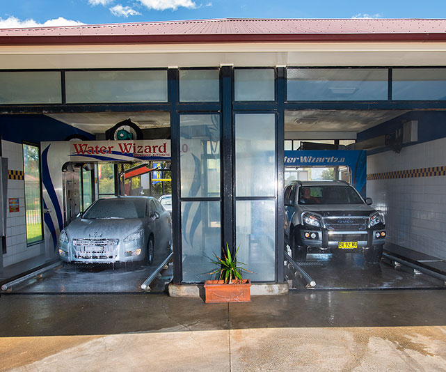 Tamworth Wizard Car Wash | 22-28 The Ringers Rd, Tamworth NSW 2340, Australia | Phone: 0409 450 211