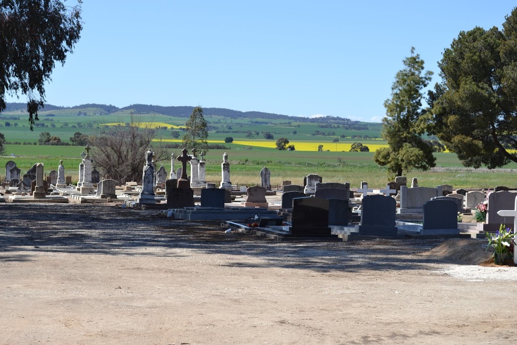 Langhorne Creel Cemetery | Langhorne Creek SA 5255, Australia