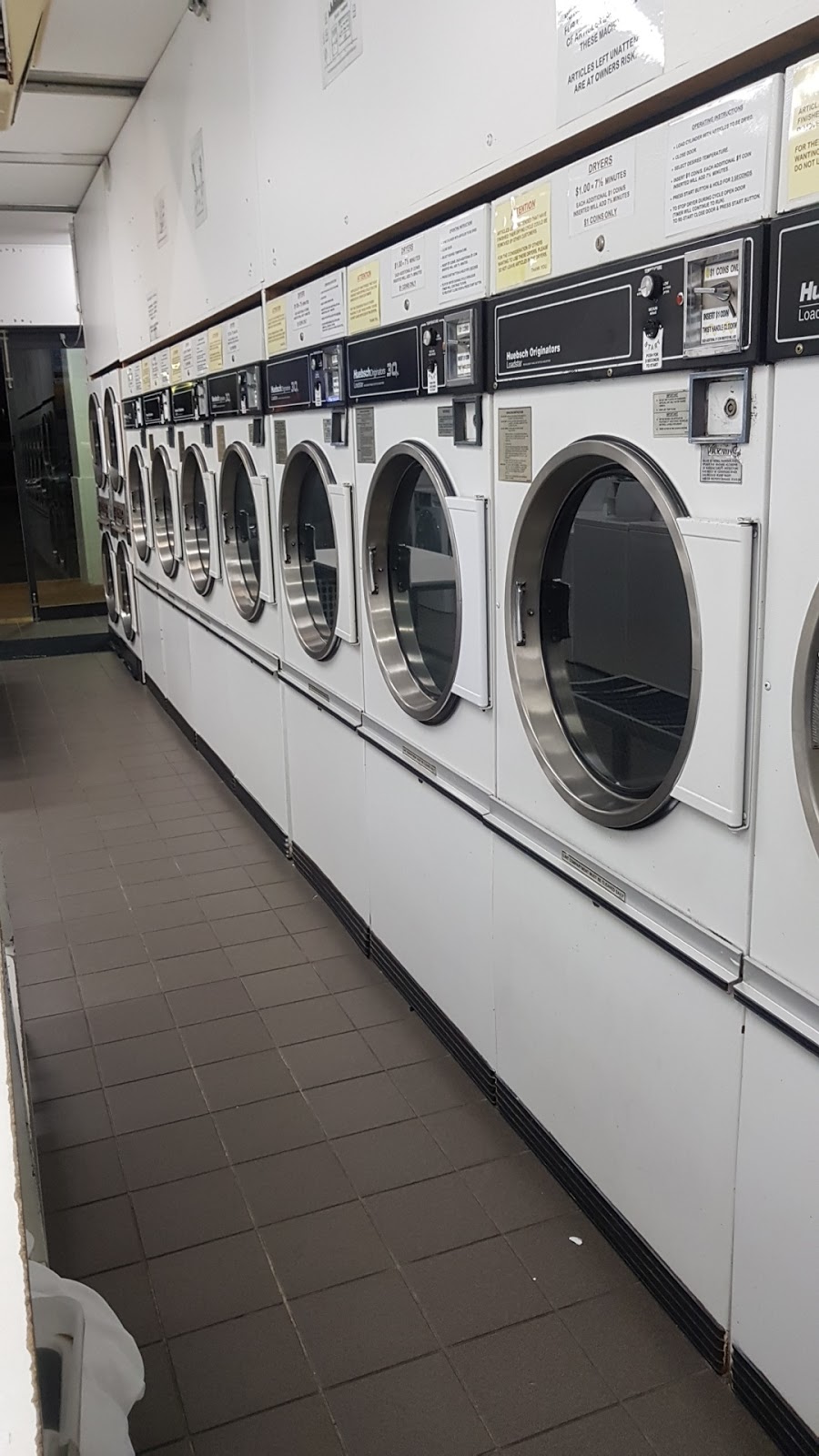 Craigie Laundromat | laundry | 11/15 Perilya Rd, Craigie WA 6025, Australia | 0414828526 OR +61 414 828 526