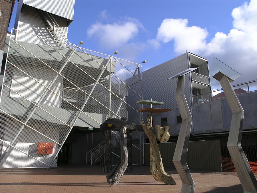 University of Tasmania, School of Creative Arts | university | Hunter St, Hobart TAS 7000, Australia | 0362264300 OR +61 3 6226 4300