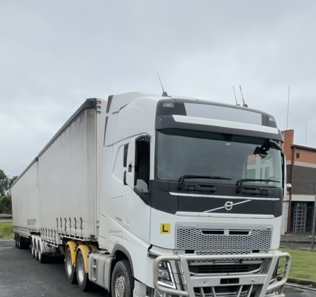 Eagle Training Academy | 204-212 Fern Rd, Munruben QLD 4125, Australia | Phone: 0415 030 095