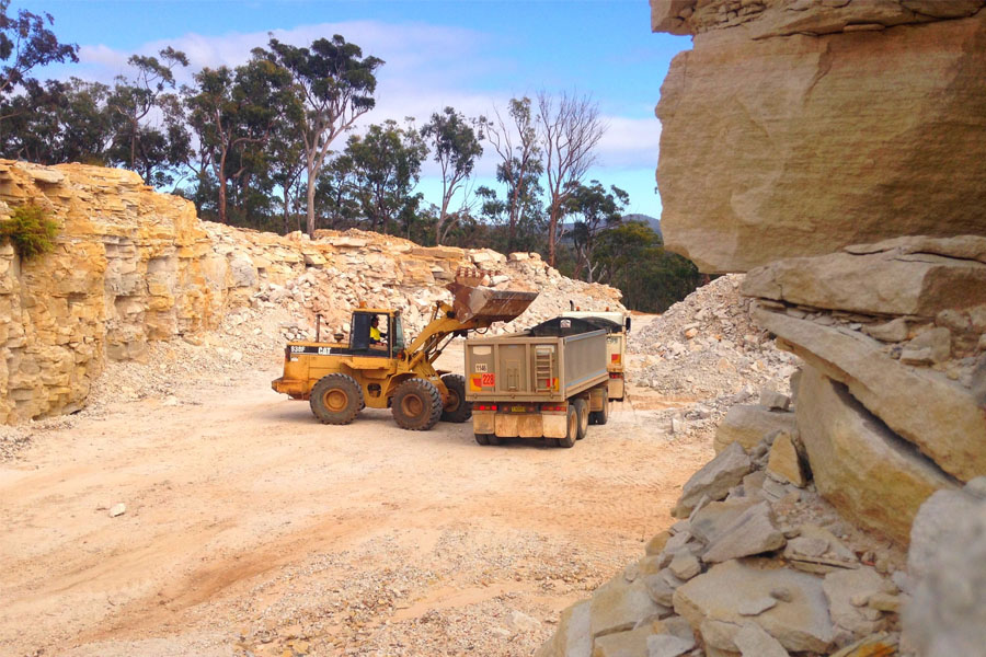 Valley Earthworks | general contractor | 13 Treelands Dr, Yamba NSW 2464, Australia | 0266458800 OR +61 2 6645 8800