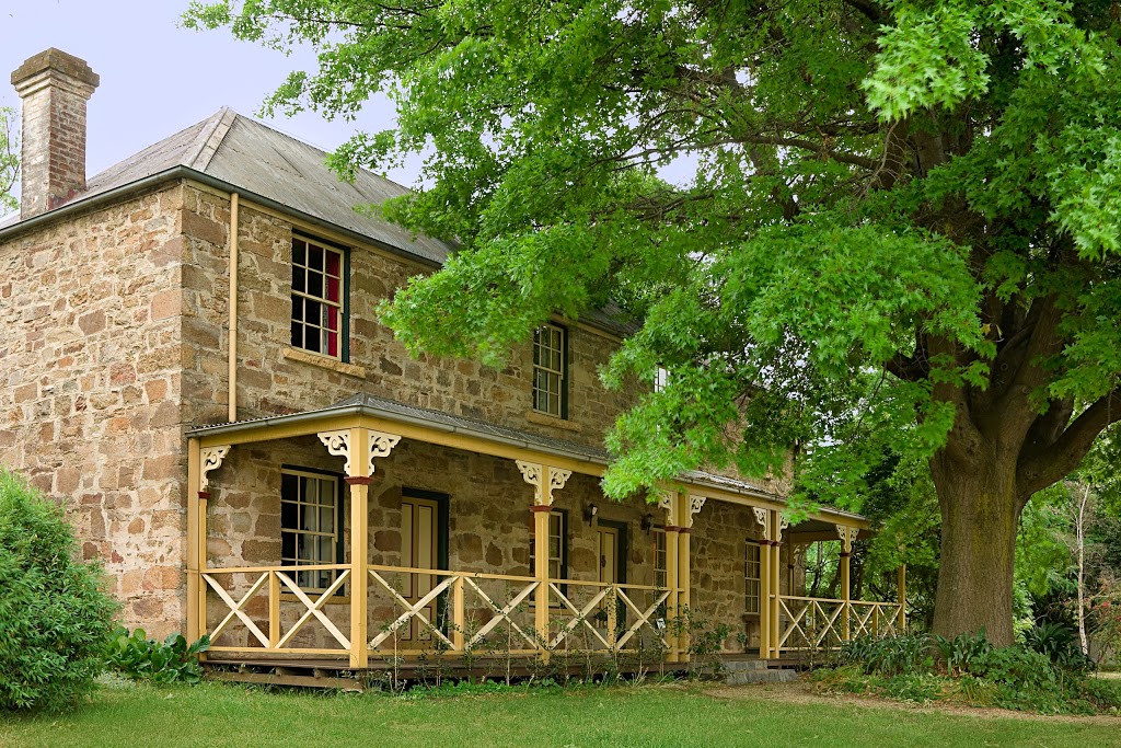 The Old Stone House | lodging | 41 Molonglo St, Bungendore NSW 2621, Australia | 0262381888 OR +61 2 6238 1888