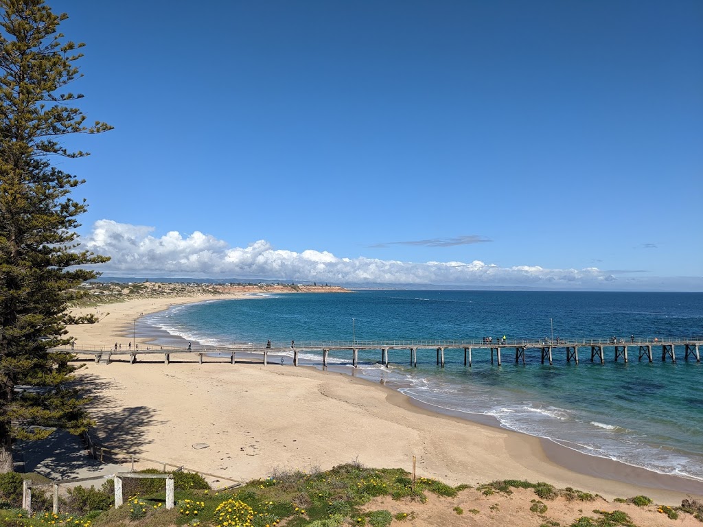 Port Noarlunga Christies Beach RSL Club | 86 Esplanade, Port Noarlunga SA 5167, Australia | Phone: (08) 8382 7785