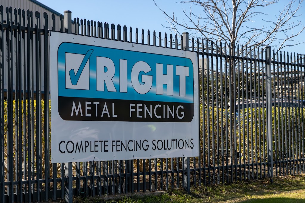 Right Metal Fencing | 14 Garnet Way, Maddington WA 6109, Australia | Phone: (08) 9256 3691