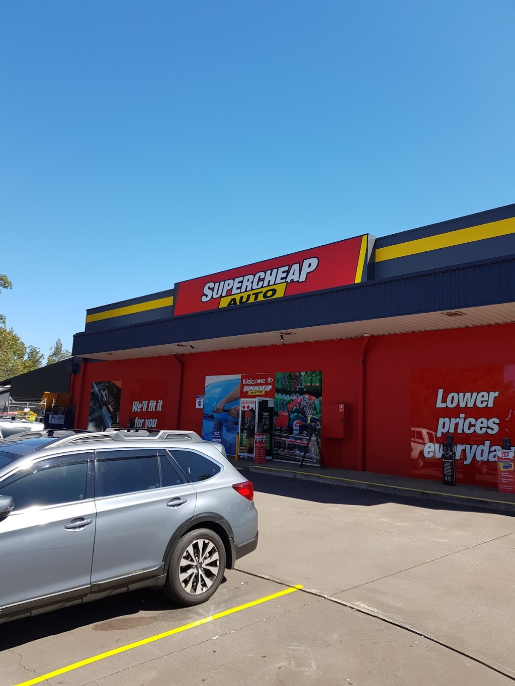 Supercheap Auto South Wentworthville | electronics store | 327/329 Great Western Hwy, South Wentworthville NSW 2145, Australia | 0298960166 OR +61 2 9896 0166