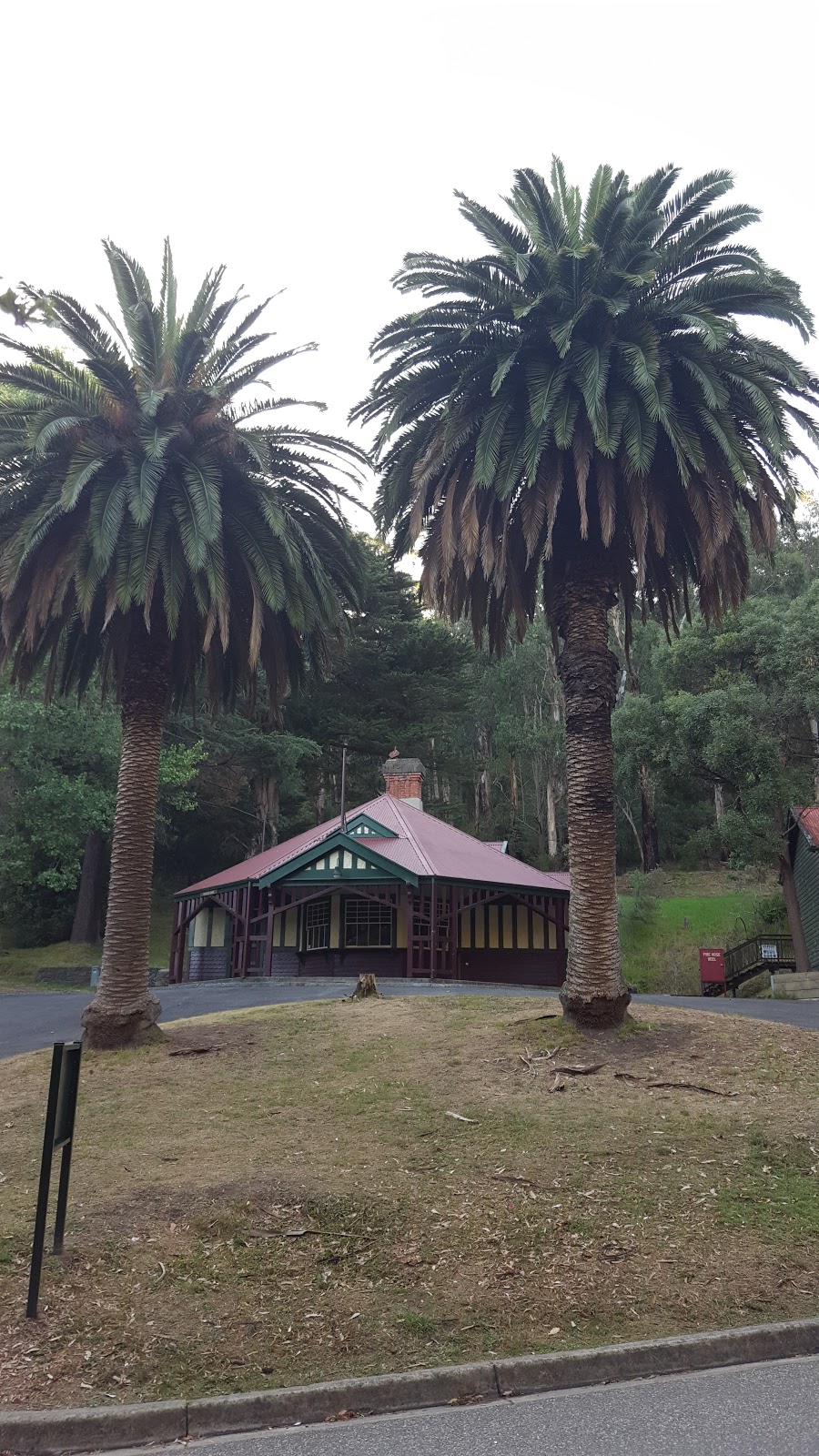 Kokoda Memorial Walk | park | Tree Fern Gully Track, Tremont VIC 3785, Australia