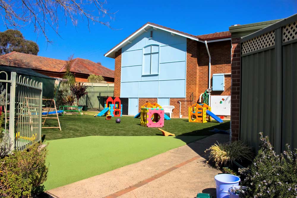 Beverly Hills Montessori Christian Early Learning Centre | 32 Chamberlain St, Narwee NSW 2209, Australia | Phone: (02) 9533 2781
