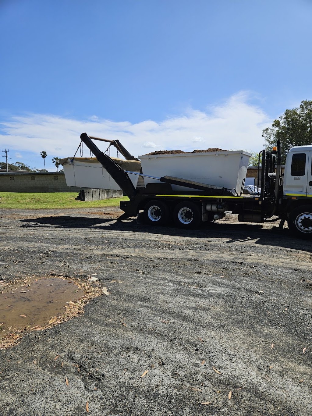 North Coast Skip Bins | 465 Rous Rd, Tregeagle NSW 2480, Australia | Phone: 0427 242 142
