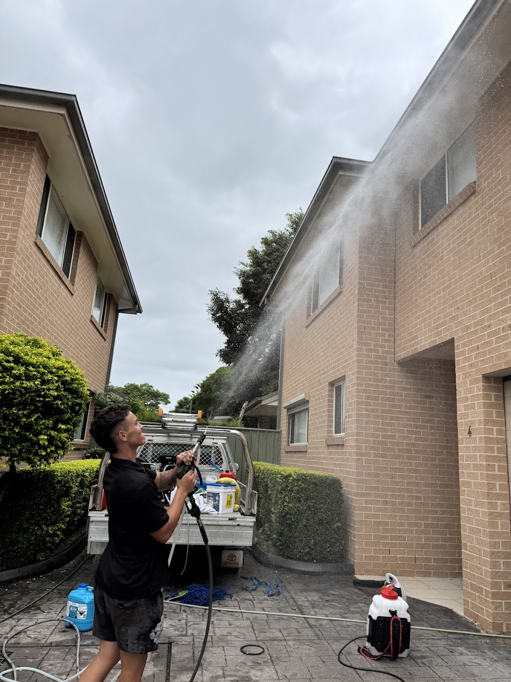 Coastal Cleans Cleaning Co. | 8 Montana Pl, Bateau Bay NSW 2261, Australia | Phone: 0481 610 126