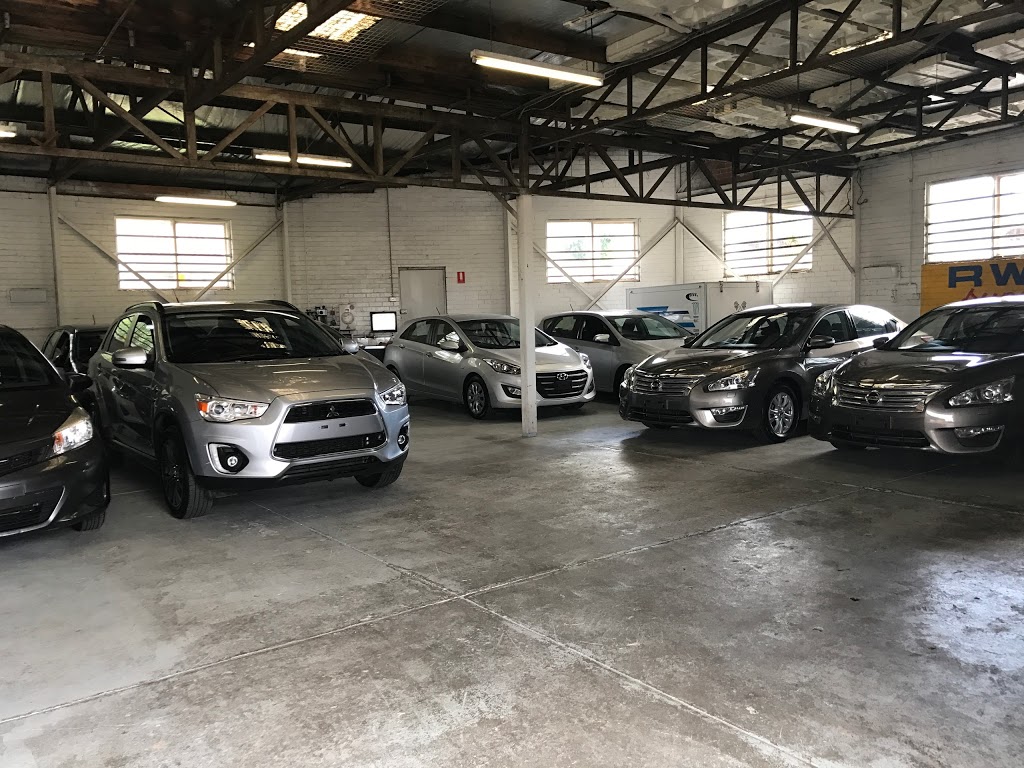 Braeside Motor Group | car dealer | 1/42/44 Garden Blvd, Dingley Village VIC 3172, Australia | 0395513333 OR +61 3 9551 3333