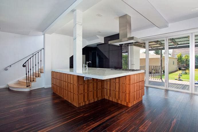 Grand Design Kitchens | 29 Helles Ave, Moorebank NSW 2170, Australia | Phone: 0431 115 981