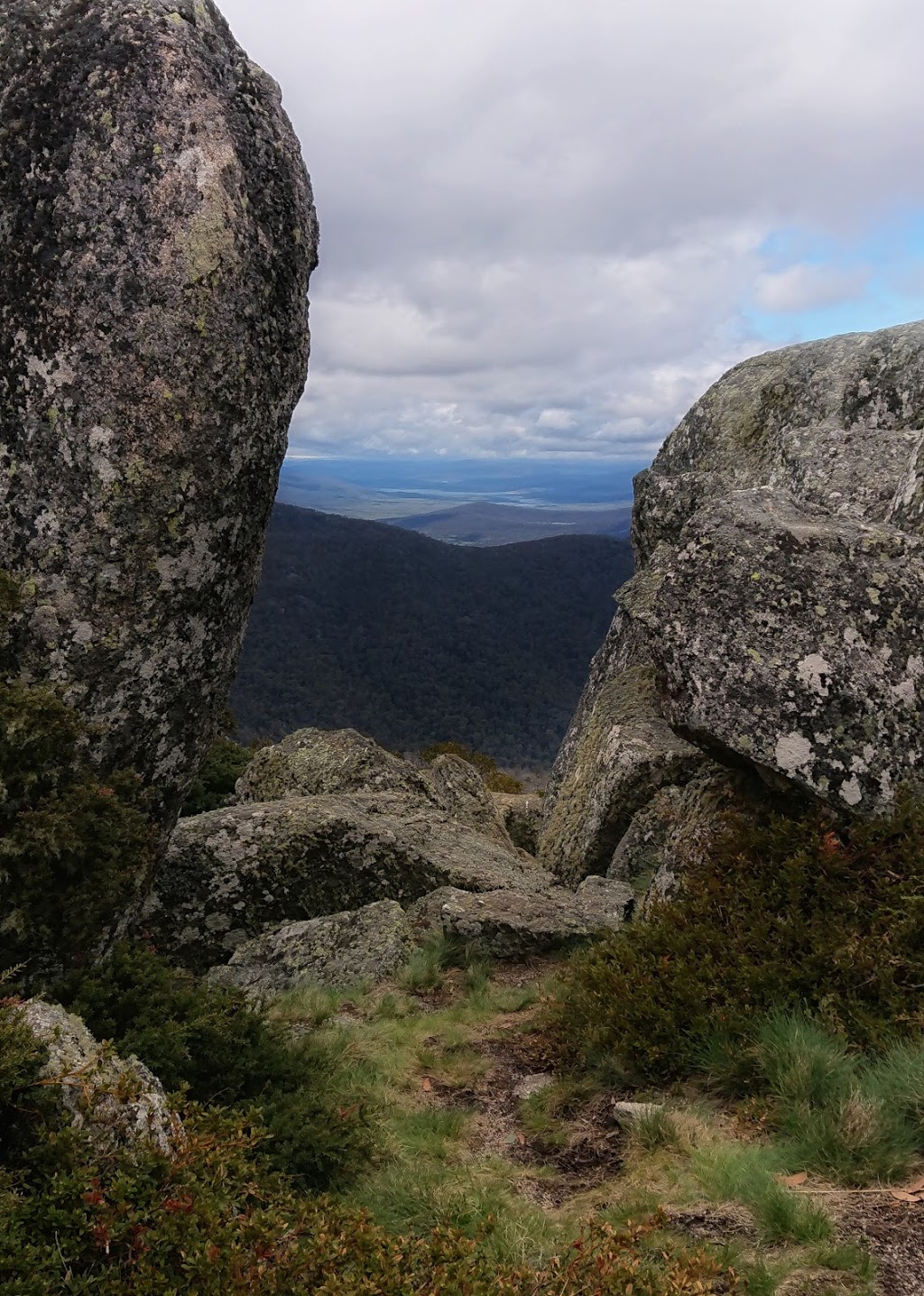 Mount Gingera Walk Trail Head | park | Mount Franklin Rd, Cotter River ACT 2611, Australia