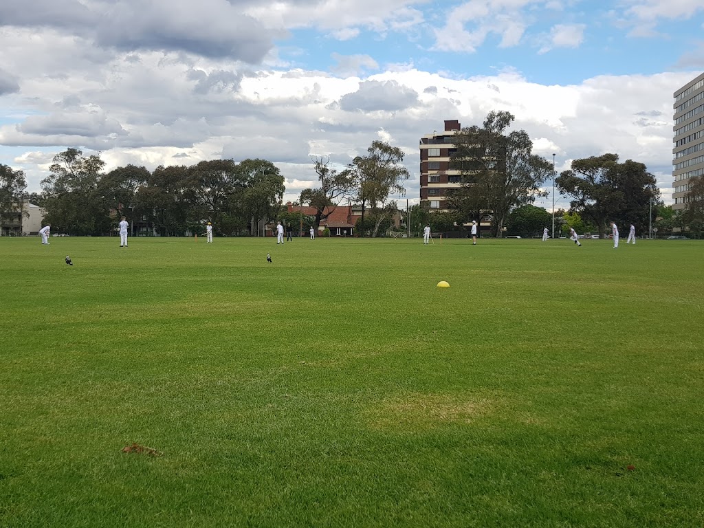 Poplar Oval | stadium | Old Poplar Rd, Parkville VIC 3052, Australia