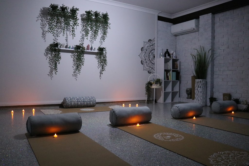 Flow and Glow Yoga Spring Farm | 33 Nicholson Parade, Spring Farm NSW 2570, Australia | Phone: 0405 211 830