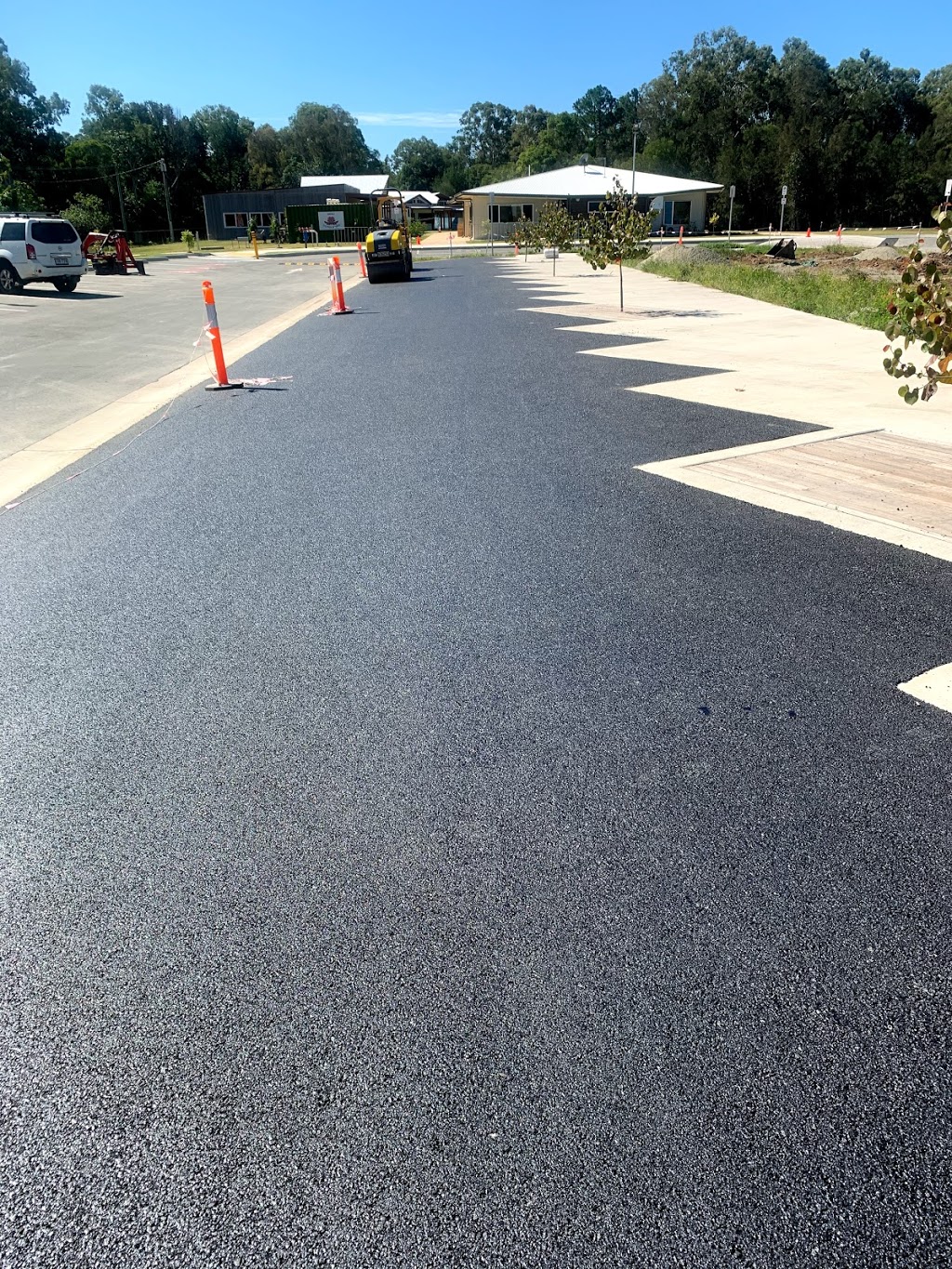 Custom Asphalt Driveways | 70 Robinson Rd, Eudlo QLD 4554, Australia | Phone: (07) 5457 3600