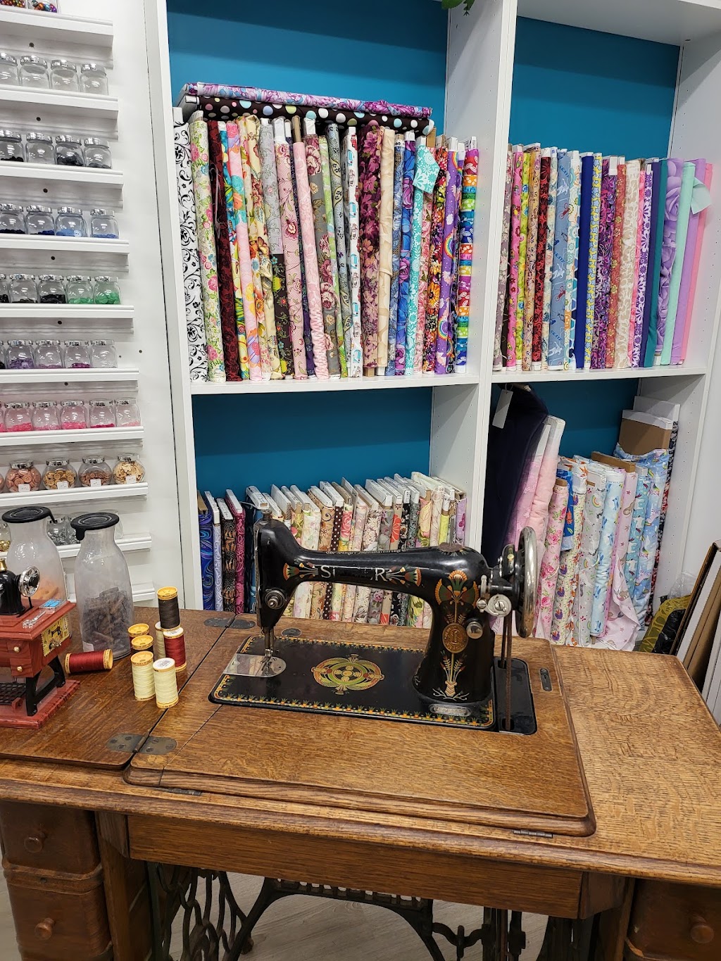 Forever Four Sewing | store | 243 Coolart Rd, Tyabb VIC 3913, Australia | 0414947078 OR +61 414 947 078
