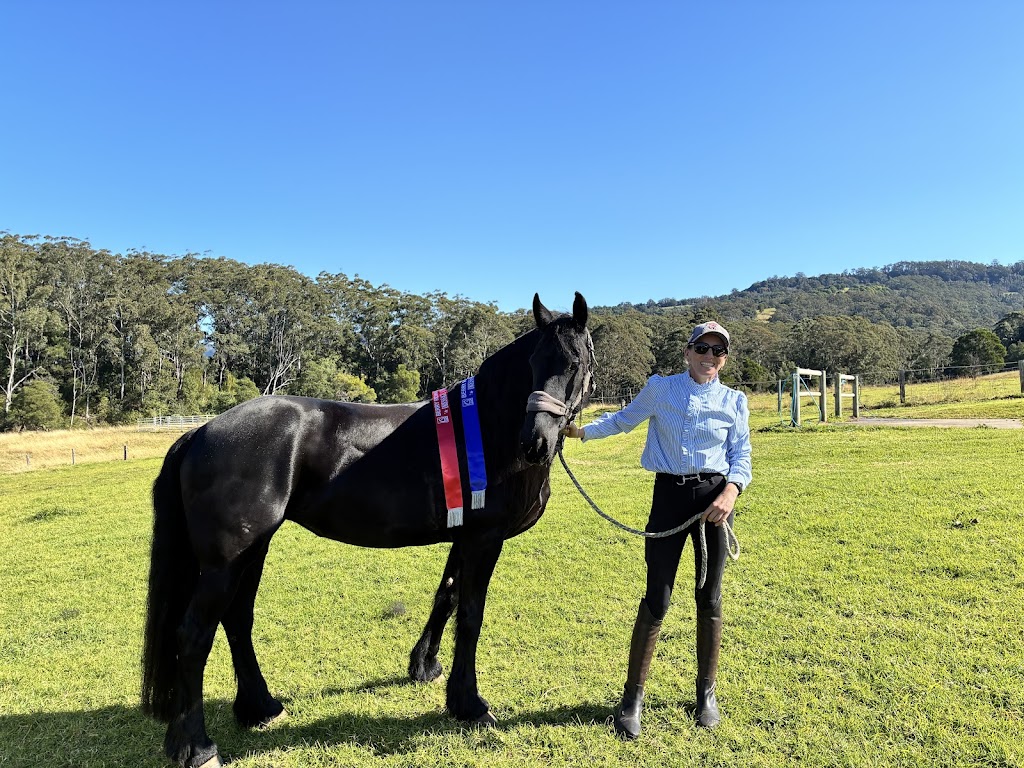 Gunyah Park Equestrian | 52 Parma Rd, Falls Creek NSW 2540, Australia | Phone: 0412 416 899