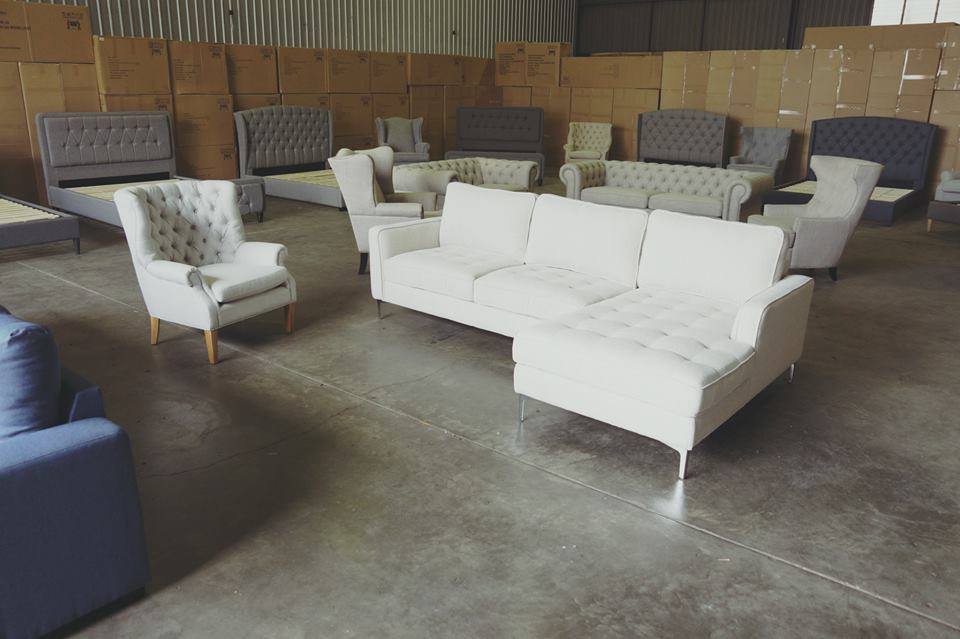Discount Furniture Store | furniture store | 2/84 Boundary Rd, Oxley QLD 4075, Australia | 0450357557 OR +61 450 357 557