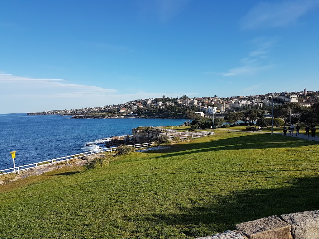 Dunningham Reserve | park | 2 Baden St, Coogee NSW 2034, Australia | 1300722542 OR +61 1300 722 542