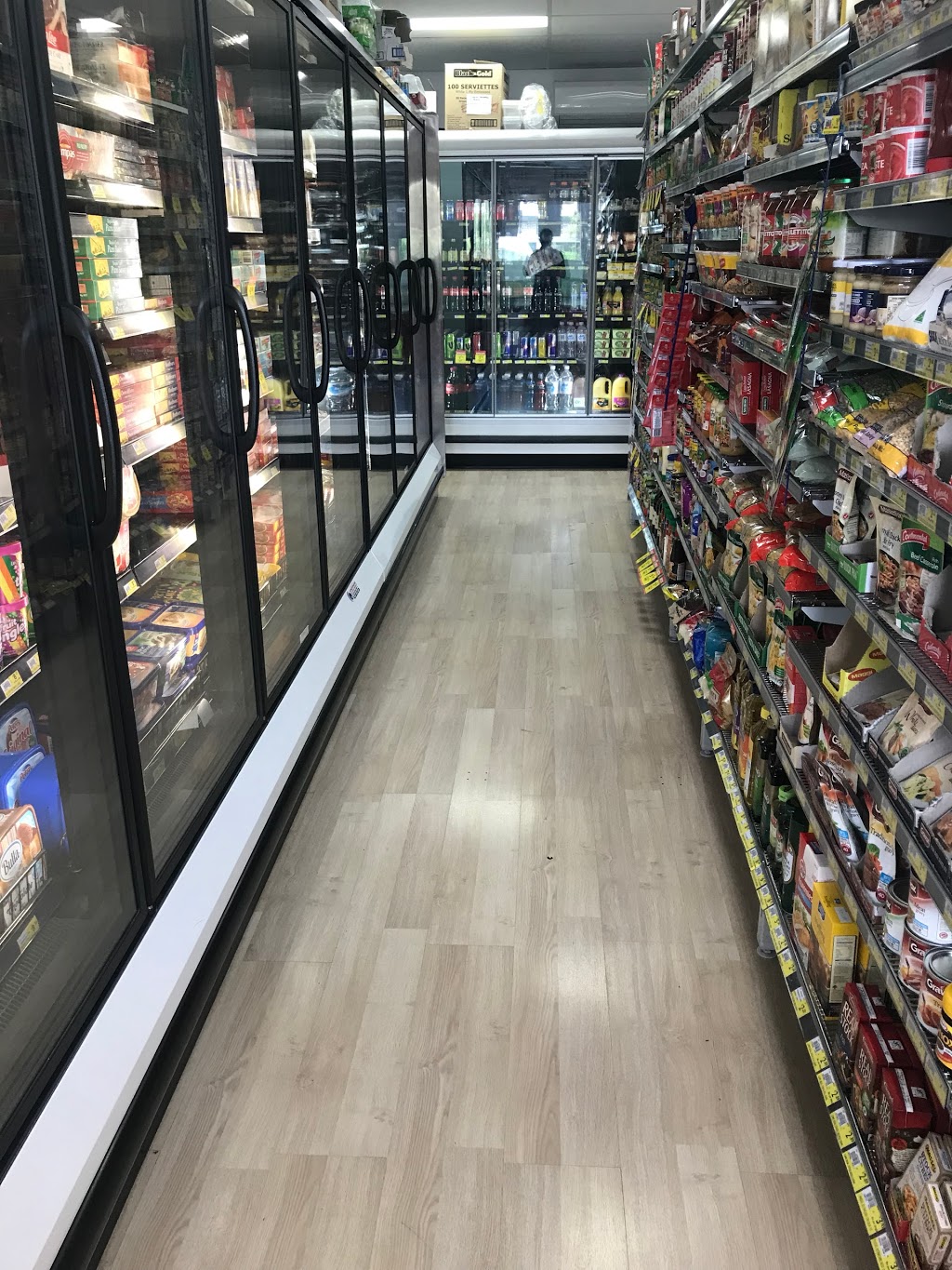 Friendly Grocer | convenience store | Shop 3/10 Market St, Fingal Bay NSW 2315, Australia | 0249841836 OR +61 2 4984 1836