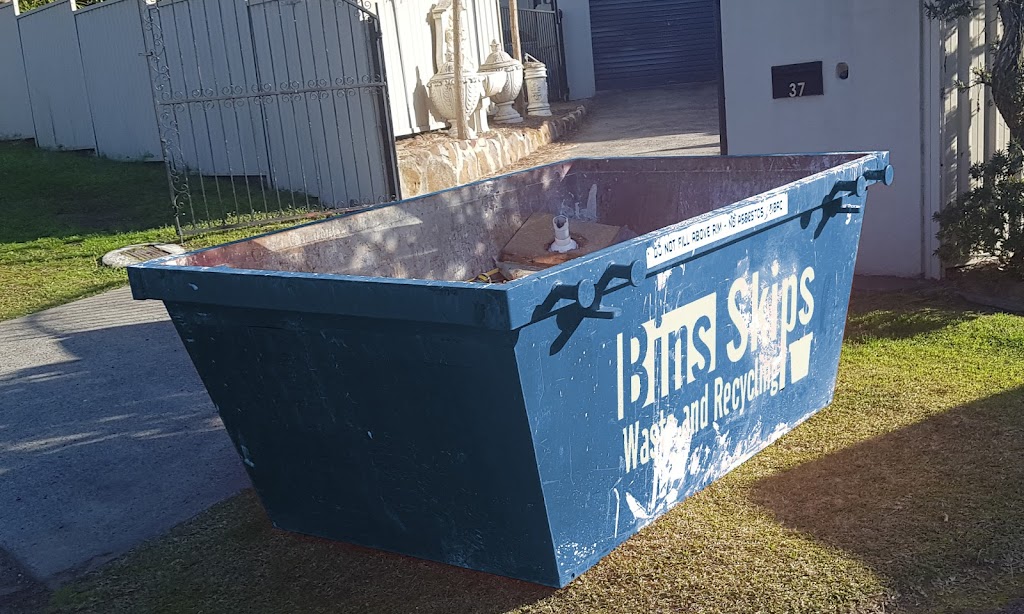 Bins Skips Waste and Recycling Ipswich | 43 Bergins Hill Rd, Bundamba QLD 4304, Australia | Phone: (07) 3050 7147