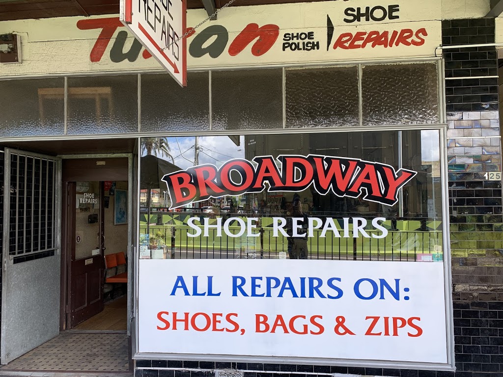 Broadway Shoe Repairs |  | 125 Buckley St, Essendon VIC 3040, Australia | 0393375990 OR +61 3 9337 5990