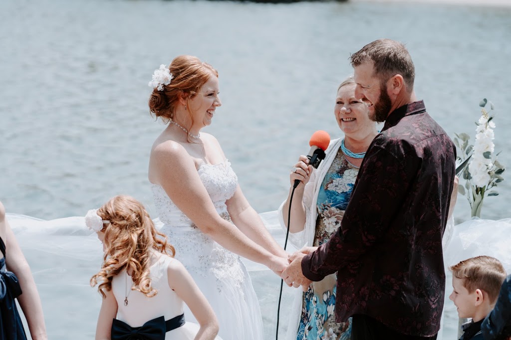 Ceremonies by Angie | 5 Melinda Ct, Buderim QLD 4556, Australia | Phone: 0419 977 969