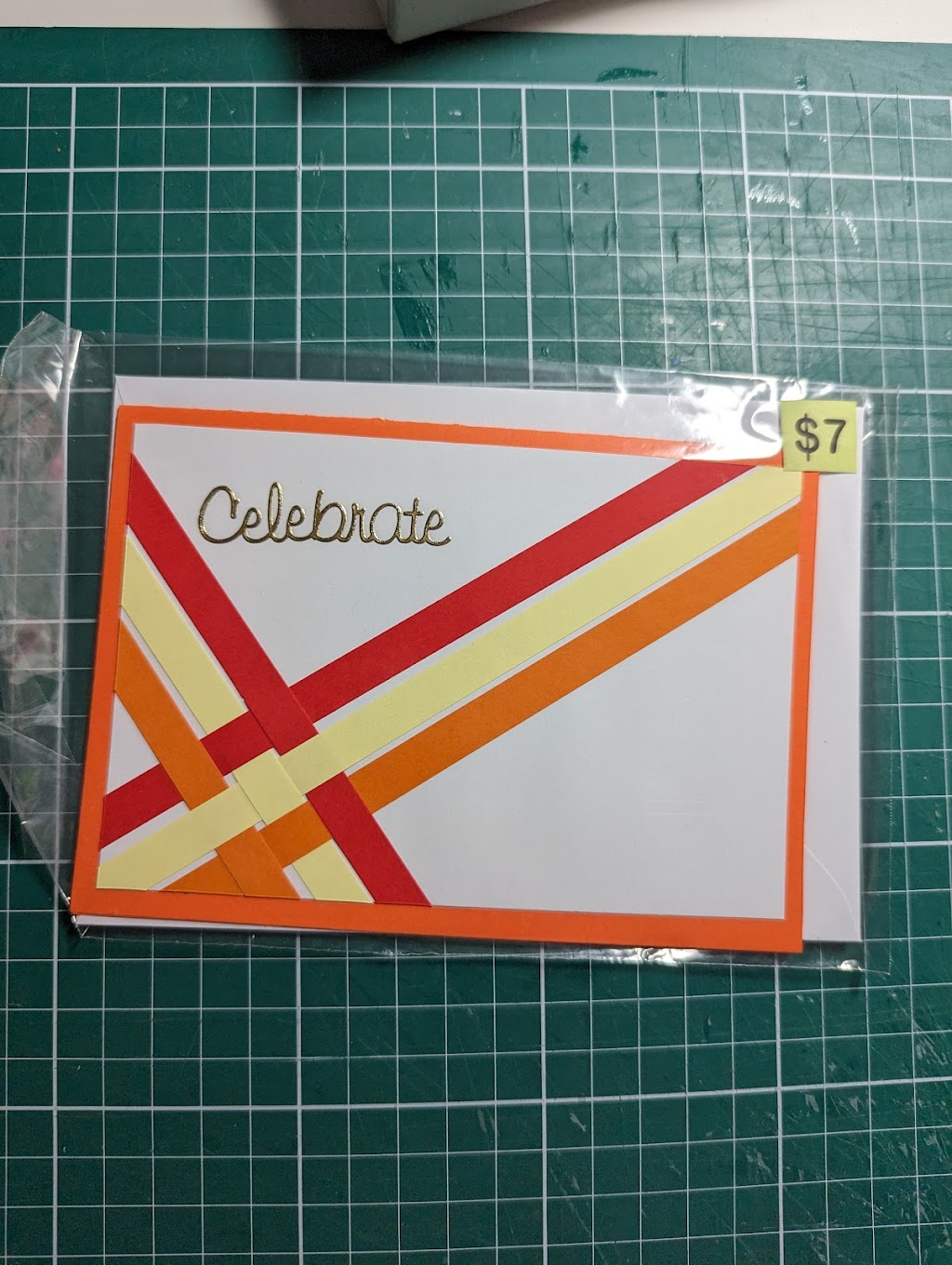 Flynn the Paper Shaper | 24 Barringum Cl, Medowie NSW 2318, Australia | Phone: 0422 045 036