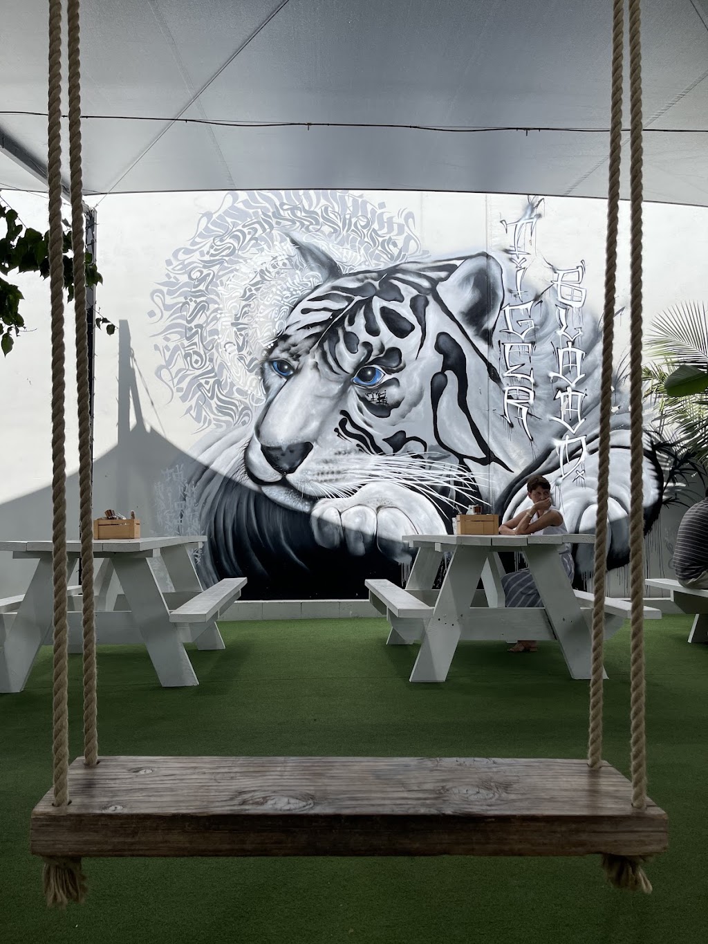 The Henchman | 6/8 Henchman Ave, Miami QLD 4220, Australia | Phone: 0419 956 449