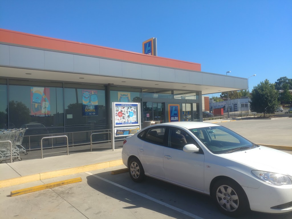 ALDI Parkes | supermarket | Caledonia St &, Clarinda St, Parkes NSW 2870, Australia