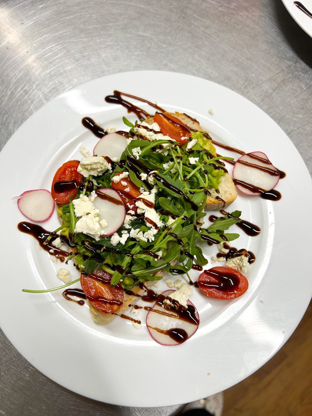 Shamrock Cafe Greenethorpe | 2 Collon St, Greenethorpe NSW 2809, Australia | Phone: 0401 931 606