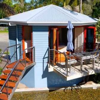 Byron Bay Beach Bure | 36 Lawson St, Byron Bay Surrounds NSW 2481, Australia | Phone: (02) 6680 8483