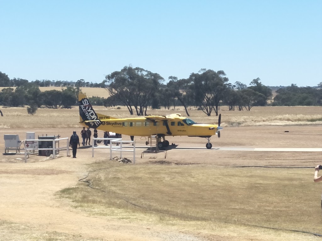 Skydive York | 3453 Spencers Brook-York Rd, York WA 6302, Australia | Phone: 1300 663 634