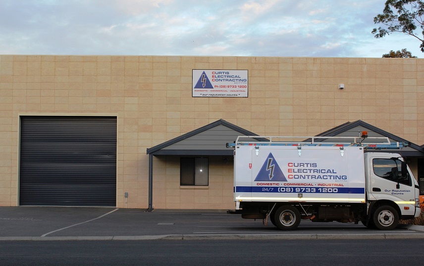 Curtis Electrical Contracting Pty Ltd | electrician | U2/63 McLarty St, Waroona WA 6215, Australia | 0897331200 OR +61 8 9733 1200