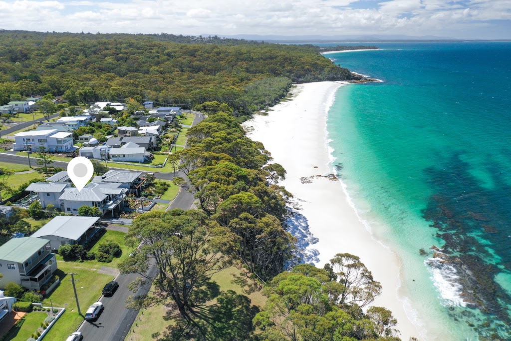 Mimosa | Jervis Bay Rentals | lodging | 21 Cyrus St, Hyams Beach NSW 2540, Australia | 0244076007 OR +61 2 4407 6007