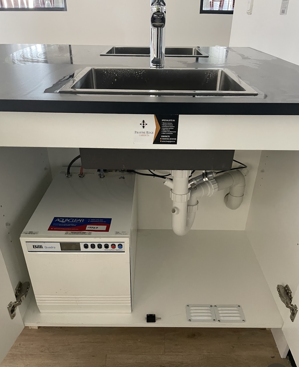 00PLUMB | 165 Mintern Rd, Tynong North VIC 3813, Australia | Phone: 0412 028 585