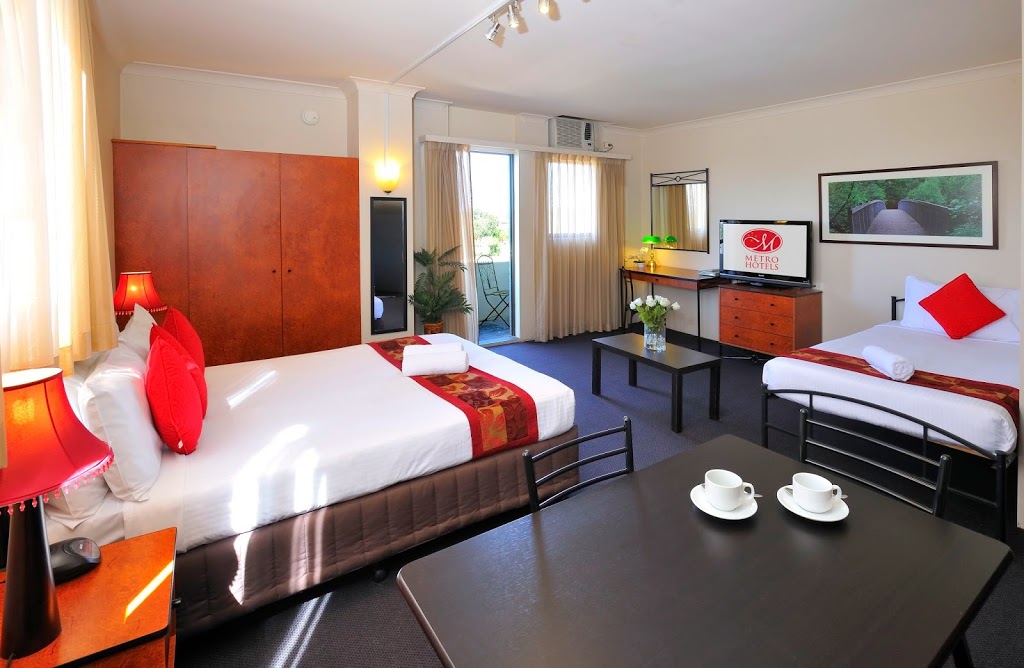 Metro Hotel Miranda | lodging | Kingsway and, Jackson Ave, Miranda NSW 2228, Australia | 0295257577 OR +61 2 9525 7577