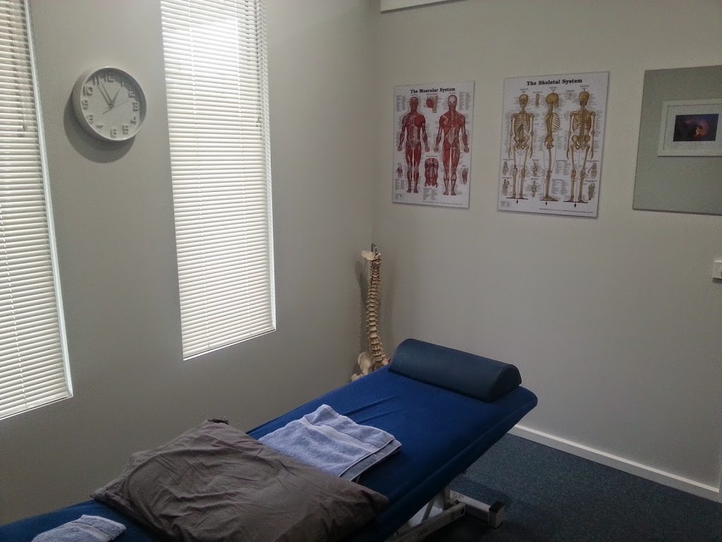 Helping Hands Osteopathy | 1/132 Nepean Hwy, Aspendale VIC 3195, Australia | Phone: (03) 9587 6798