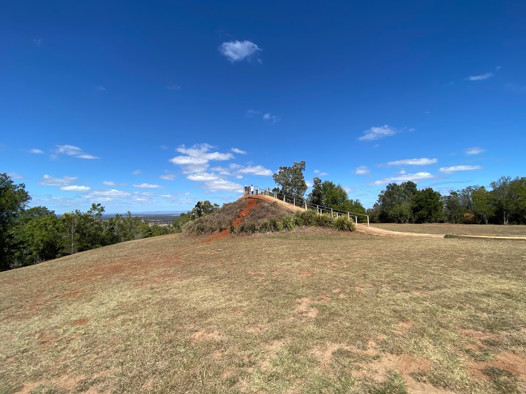 Mount Wooroolin Lookout | Mount Wooroolin Rd, Kingaroy QLD 4610, Australia | Phone: (07) 4162 6272