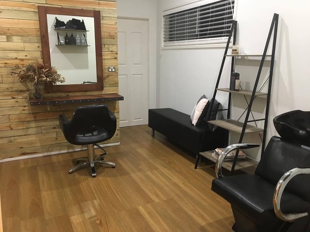 Riquitas Hair Studio | hair care | 4 Archer Ct, Avenell Heights QLD 4670, Australia | 0741534189 OR +61 7 4153 4189