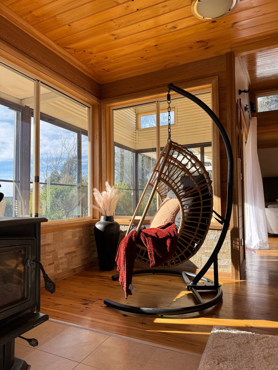 Nunyara Retreat - A Lithgow Seven Valleys Luxury Accommodation | 86 Valley View Rd, Dargan NSW 2786, Australia | Phone: 0403 597 207