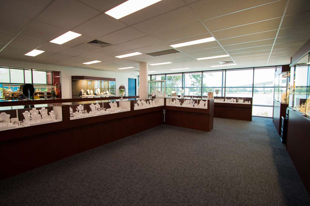 Phenix Jewellery | Madison Technologies Building, Level 1/61 Metroplex Ave, Murarrie QLD 4172, Australia | Phone: 1300 750 950