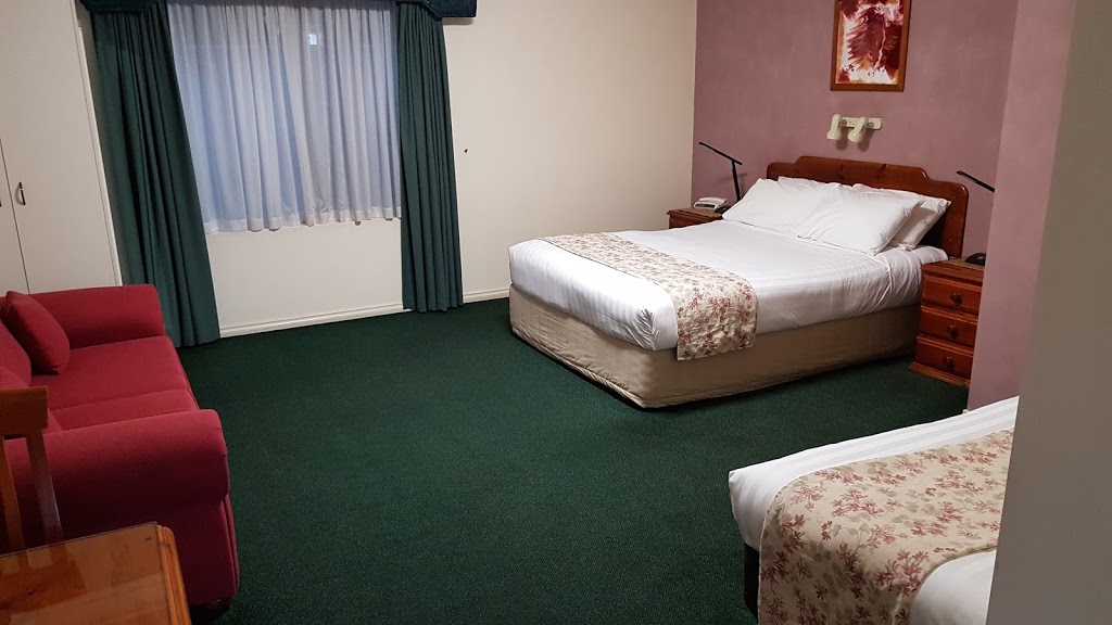 Maynestay Motel | lodging | 380 Conadilly St, Gunnedah NSW 2380, Australia | 0267427150 OR +61 2 6742 7150