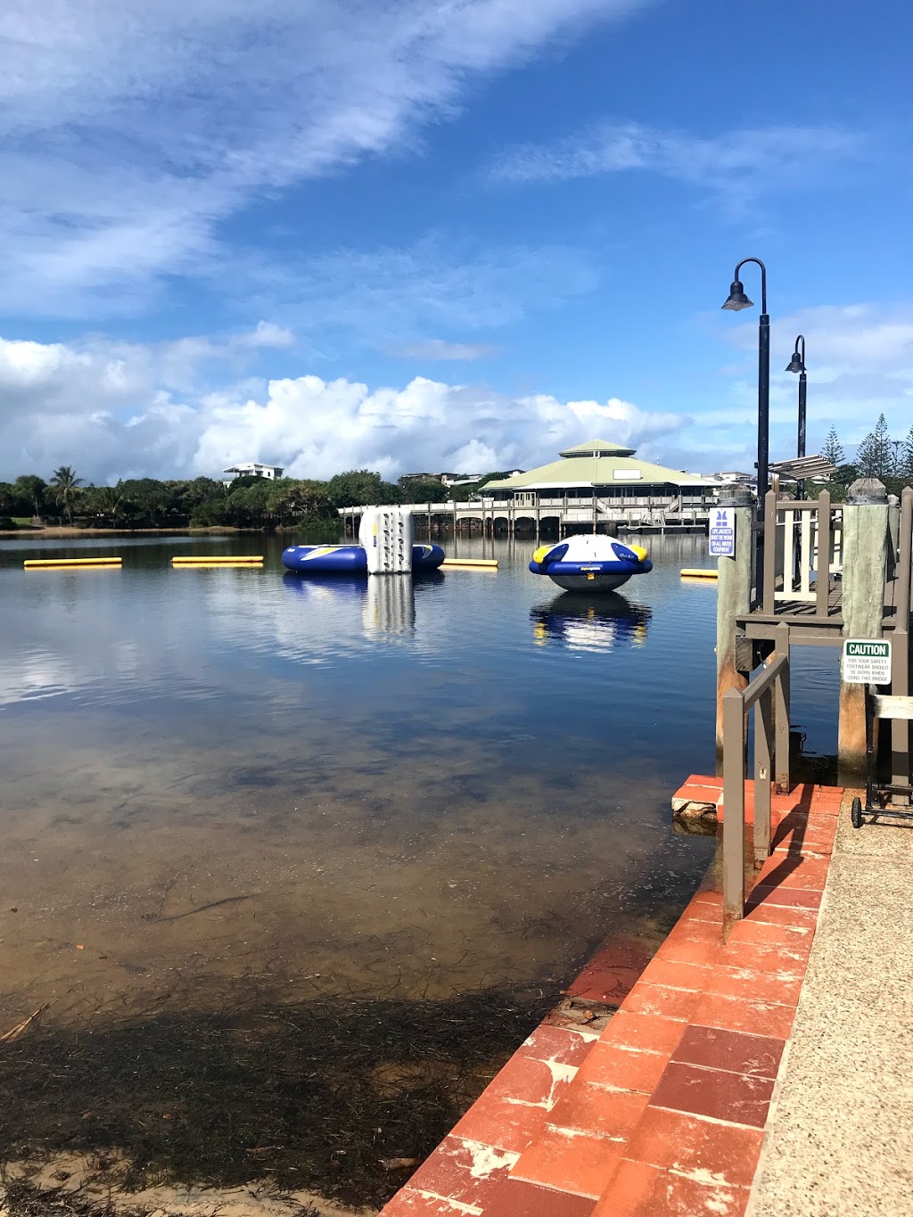 Jetpack & Flyboard Adventures Sunshine Coast |  | Novotel twin waters resort, ocean drive, Twin Waters QLD 4564, Australia | 0434538722 OR +61 434 538 722